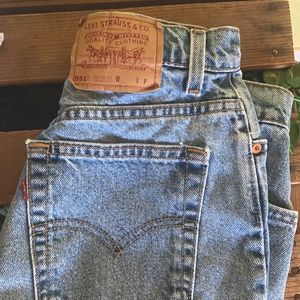 Levi’s 551 High Wasted Shorts